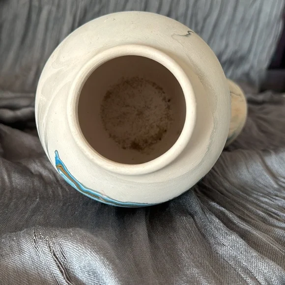 Vintage Nemadji Pottery. Set Of Two - Picture 5 of 12